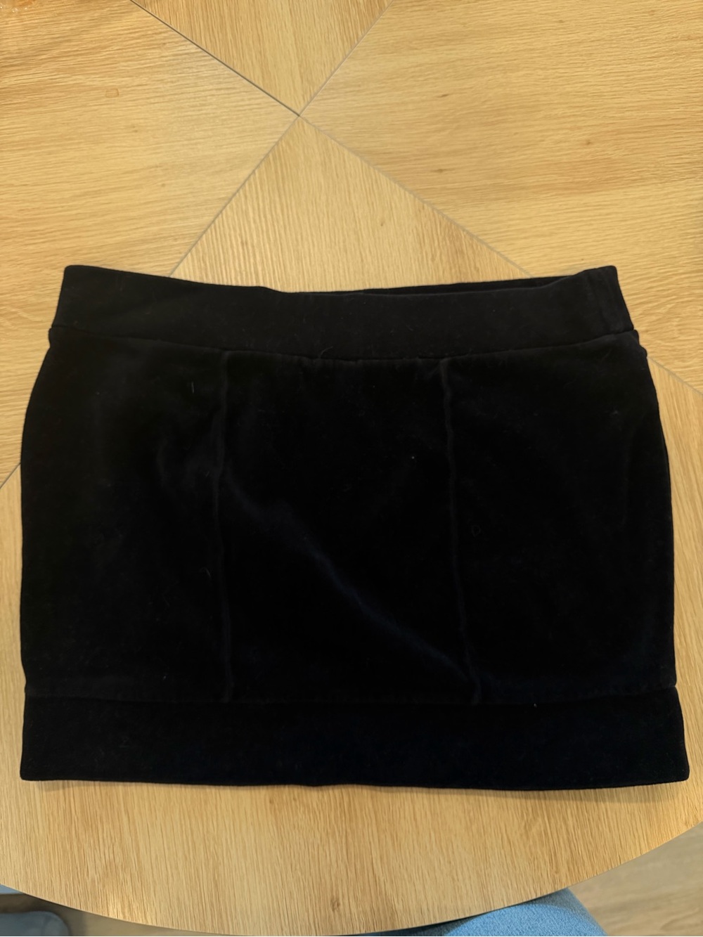Juicy Couture Black Velvour Mini Skirt with Silver Zippers - Picture 4 of 4